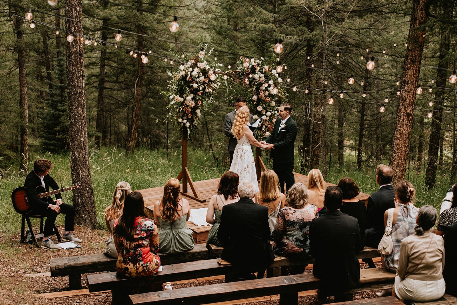 Juniper Lodge & Treehouses wedding ceremony site